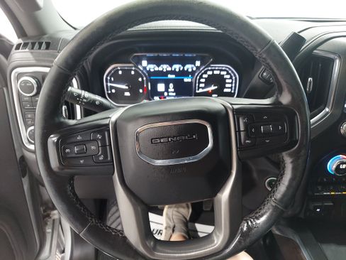 Used 2022 GMC Sierra 2500 Denali AWD/4WD image 9