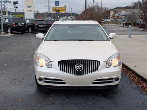 Used 2009 Buick Lucerne Super image 10
