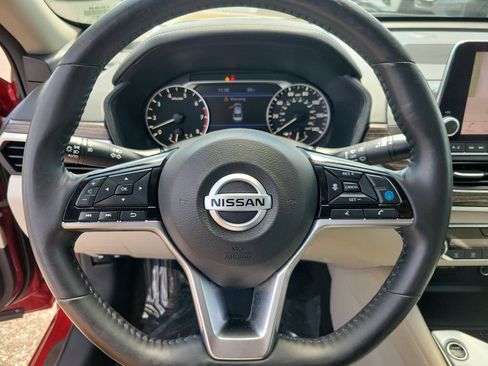 Certified 2021 Nissan Altima 2.5 SL FWD image 18