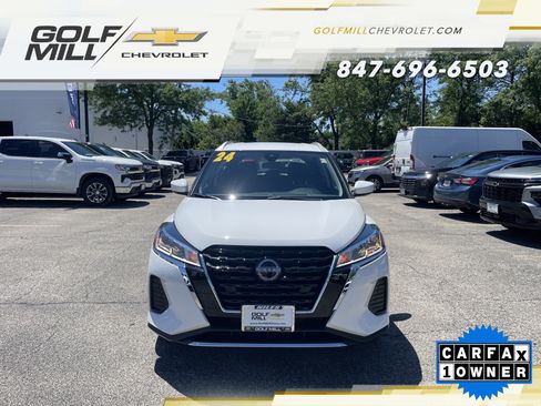 Used 2024 Nissan Kicks SV FWD image 3