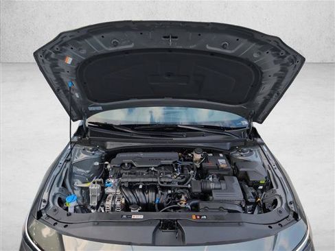 New 2026 Hyundai Elantra Sport FWD image 19