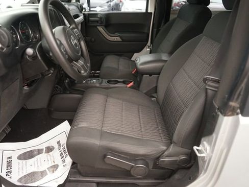 Used 2012 Jeep Wrangler Sport AWD/4WD image 9