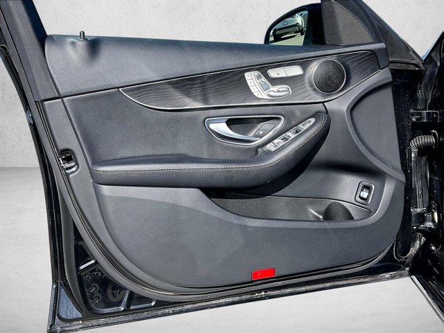 Used 2017 Mercedes-Benz C 300 Sedan image 17