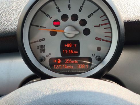 Used 2009 MINI Cooper Hardtop FWD image 21