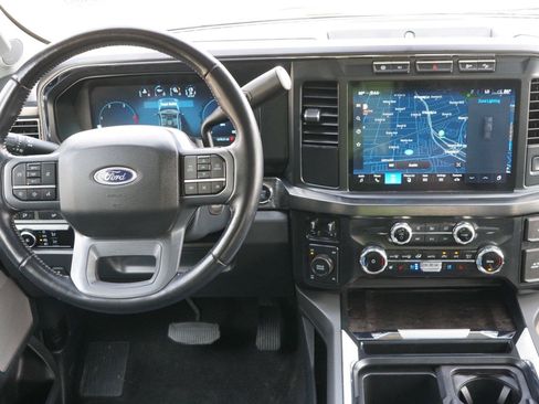 Used 2023 Ford F250 Lariat w/ Sport Appearance Package AWD/4WD image 25