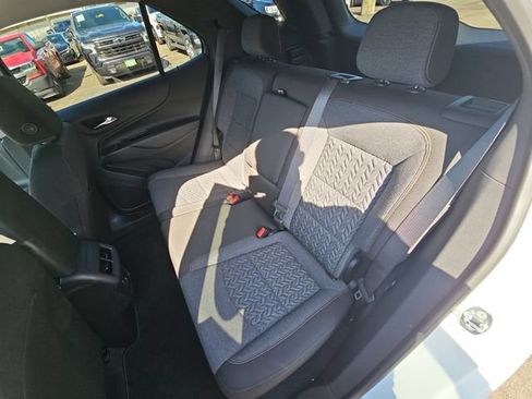 Used 2023 Chevrolet Equinox LT AWD/4WD image 20