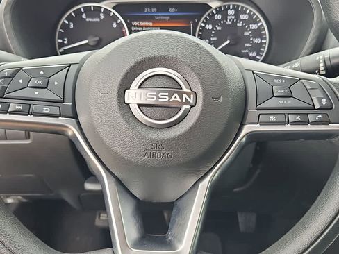 Used 2024 Nissan Sentra SV image 23