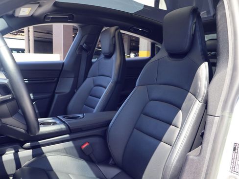 Certified 2023 Porsche Taycan w/ Premium Package image 5