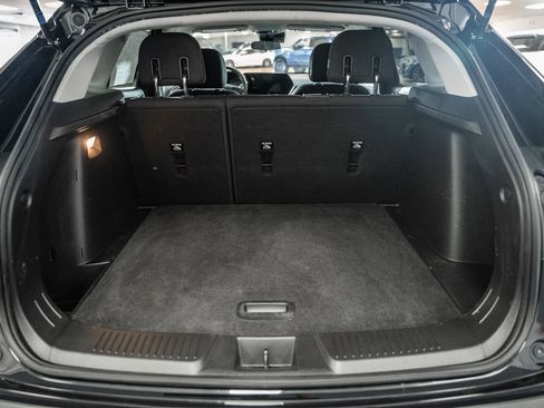 Used 2024 Chevrolet Trax LS w/ LS Convenience Package image 8