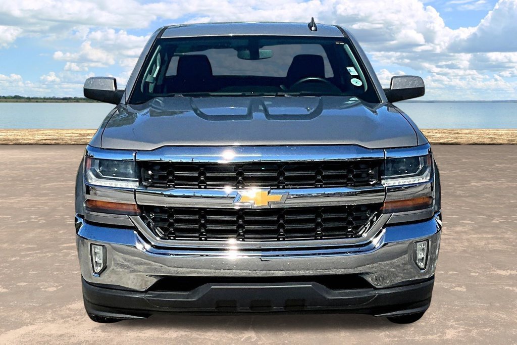 Used 2017 Chevrolet Silverado 1500 LT w/ All Star Edition RWD image 2