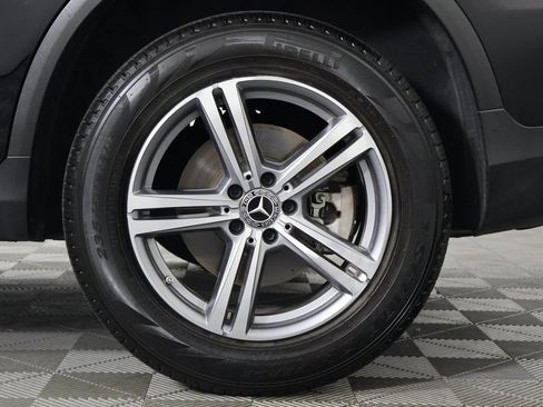 Certified 2022 Mercedes-Benz GLC 300 image 16