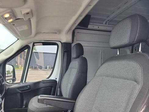 Used 2023 RAM ProMaster 2500 w/ Interior LED Lighting Group FWD image 15
