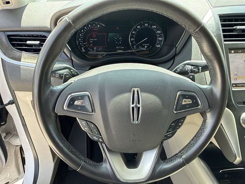 Used 2019 Lincoln MKC Reserve w/ MKC Technology Package FWD image 21