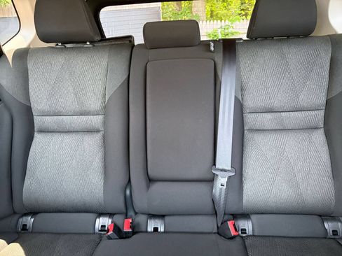 Used 2025 Nissan Rogue SV FWD image 35