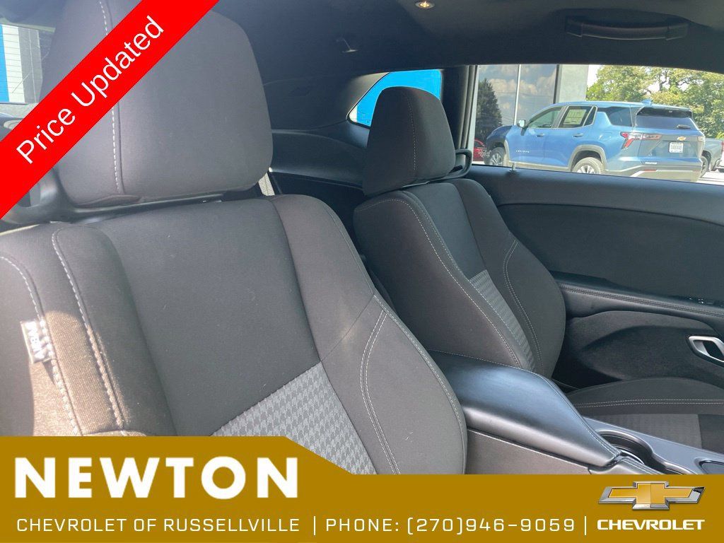 Used 2023 Dodge Challenger SXT w/ Blacktop Package RWD image 20