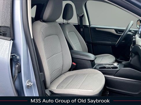 Used 2022 Ford Escape SE image 28