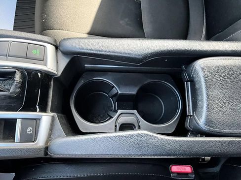Used 2020 Honda Civic Sport image 25