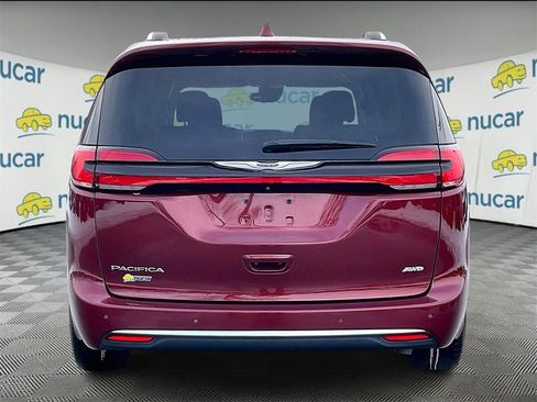 Used 2021 Chrysler Pacifica Touring-L w/ Premium & Safety Sphere Group image 5