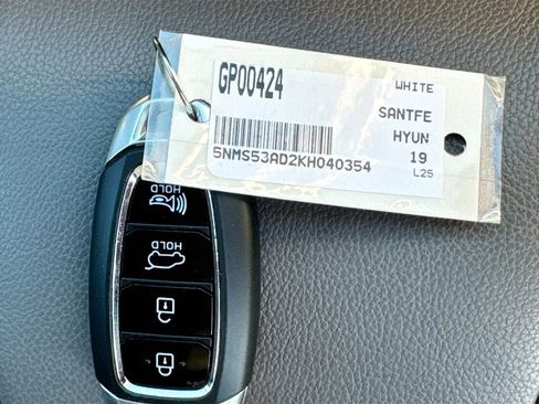 Used 2019 Hyundai Santa Fe Ultimate image 39