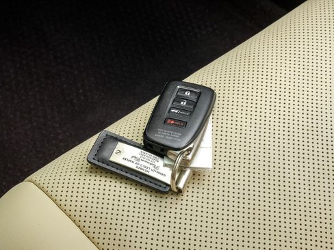 Used 2019 Lexus RX 350 FWD w/ Premium Package image 68