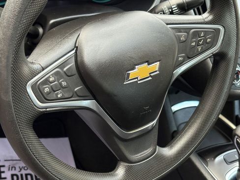 Used 2022 Chevrolet Malibu LT FWD image 12