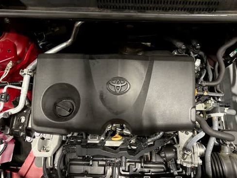 Certified 2023 Toyota RAV4 LE AWD/4WD image 12