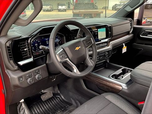 New 2026 Chevrolet Silverado 3500 LT image 6