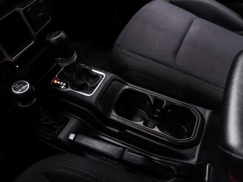 Used 2021 Jeep Wrangler Unlimited Sport image 62