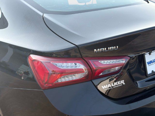 Used 2022 Chevrolet Malibu LT FWD image 11