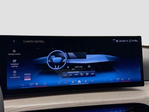 Used 2025 BMW i4 xDrive40i w/ Parking Assistance Package image 24