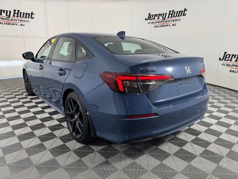 Used 2026 Honda Civic Sport image 9