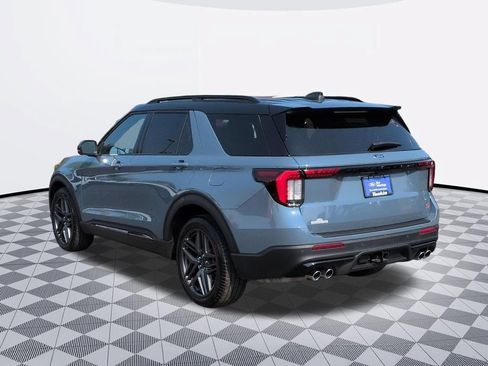 Certified 2025 Ford Explorer ST AWD/4WD image 3