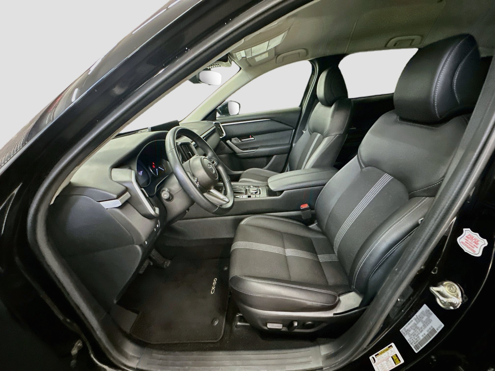 Used 2025 MAZDA CX-50 2.5 Hybrid w/ Preferred Pkg AWD/4WD image 13