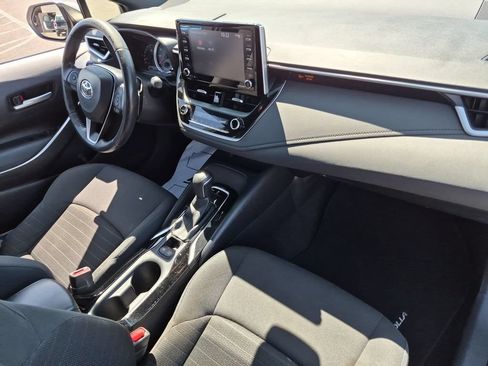 Used 2021 Toyota Corolla SE w/ SE Premium Package FWD image 30