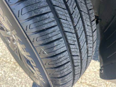 Used 2024 MAZDA CX-50 AWD 2.5 S w/ Preferred Package image 33