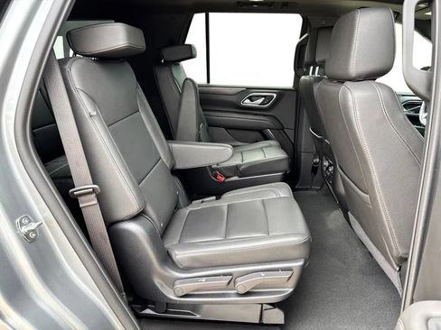 Used 2024 Chevrolet Tahoe Z71 w/ Luxury Package AWD/4WD image 30