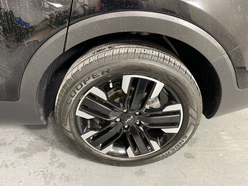 Used 2024 Kia Telluride SX image 35