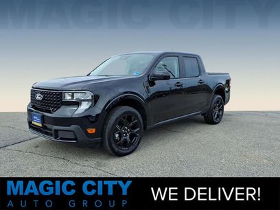 Certified 2025 Ford Maverick XLT w/ Equipment Group 301A