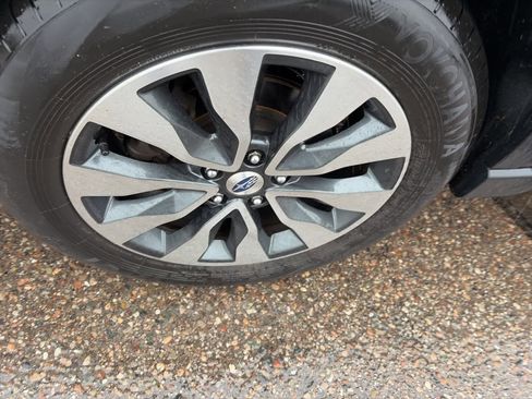 Used 2023 Subaru Outback Limited image 10