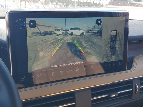 Certified 2023 Lincoln Corsair Reserve w/ Equipment Group 201A image 17