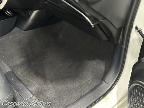 Used 2017 Toyota Prius Prime Premium FWD image 27