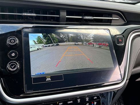 Used 2023 Chevrolet Bolt EUV LT w/ Convenience Package FWD image 14