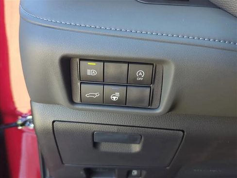 New 2026 Toyota Highlander Limited image 15