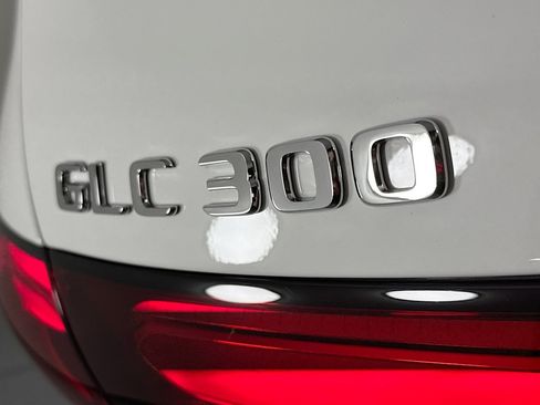 New 2026 Mercedes-Benz GLC 300 4MATIC image 8