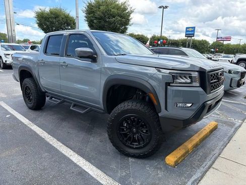 Used 2023 Nissan Frontier Pro-X w/ Pro-X Premium Package RWD image 1
