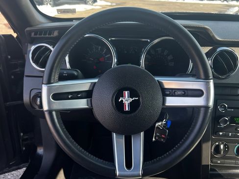 Used 2008 Ford Mustang Deluxe image 12