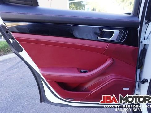 Used 2020 Porsche Panamera 4 AWD/4WD image 93