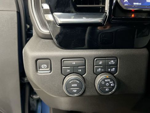 Used 2025 Chevrolet Silverado 2500 LT w/ All Star Edition AWD/4WD image 19