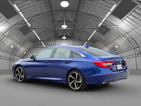 Used 2020 Honda Accord Sport image 4