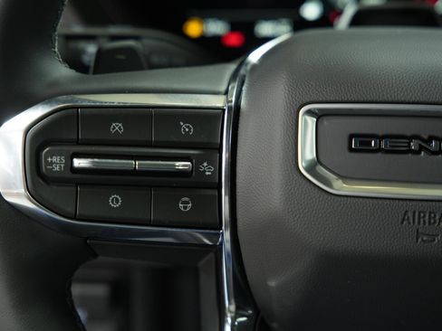 New 2026 GMC Yukon Denali w/ Denali Reserve Package AWD/4WD image 41